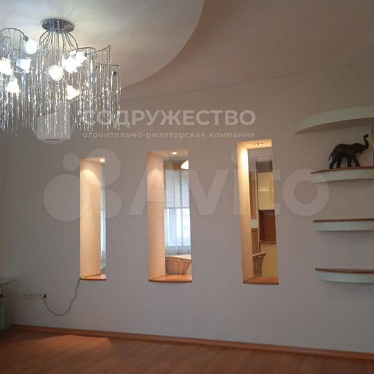 3-к. квартира, 96,9 м², 2/5 эт.