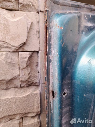 Дверь передняя правая Volkswagen Passat B4