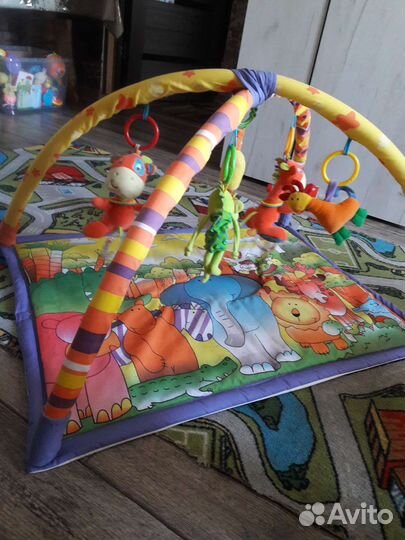 Развивающийся коврик