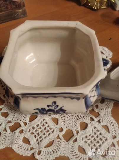 Шкатулка. Гжель