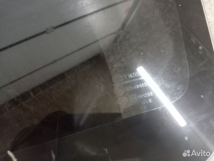 Стекло заднее правое ваз (LADA) Largus I