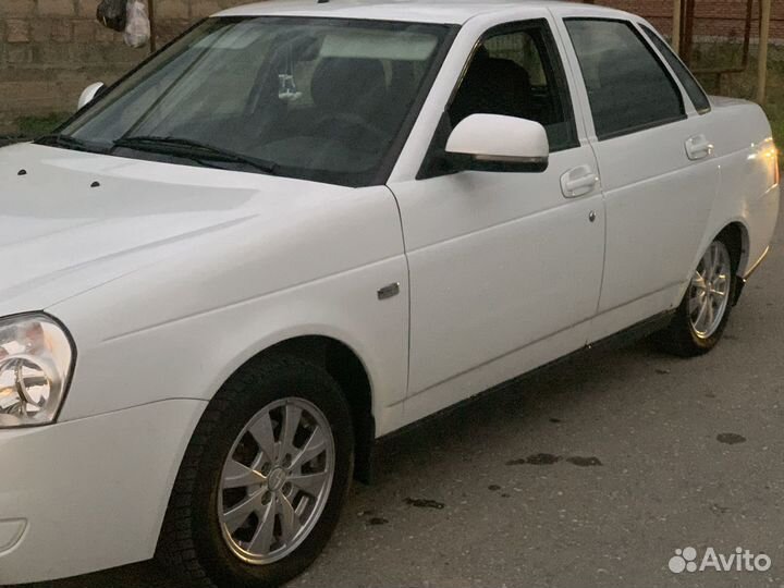 LADA Priora 1.6 МТ, 2012, 330 000 км