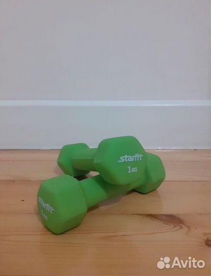 Гантели неопреновые Starfit 1кг(комплект 2шт)
