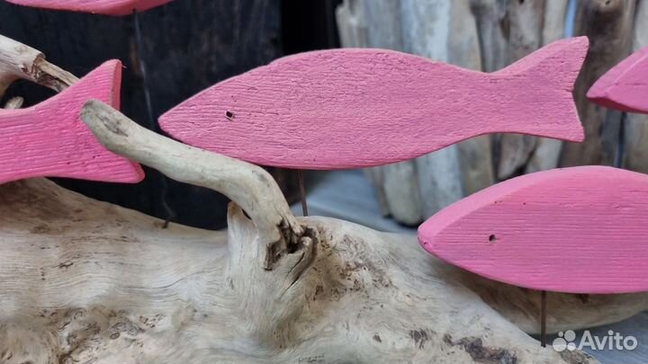 Сувенир с Чёрного моря Рыбки на коряге Дрифтвуд