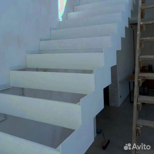 Перила деревянные с установкой