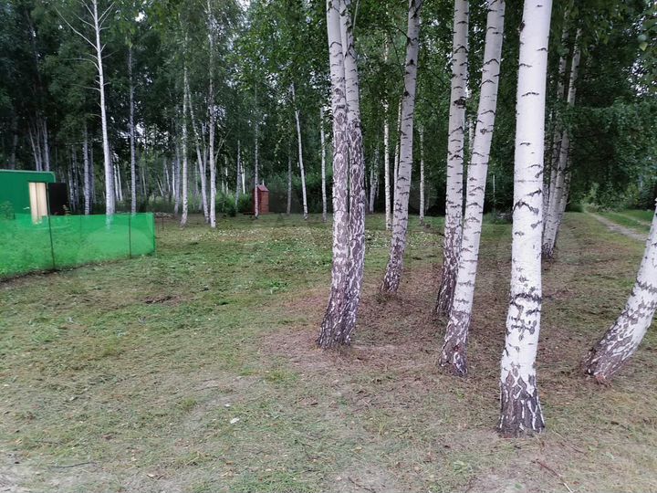 Дача 20 м² на участке 10 сот.