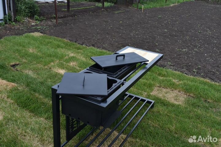 Мангал на стойке с печью для казана