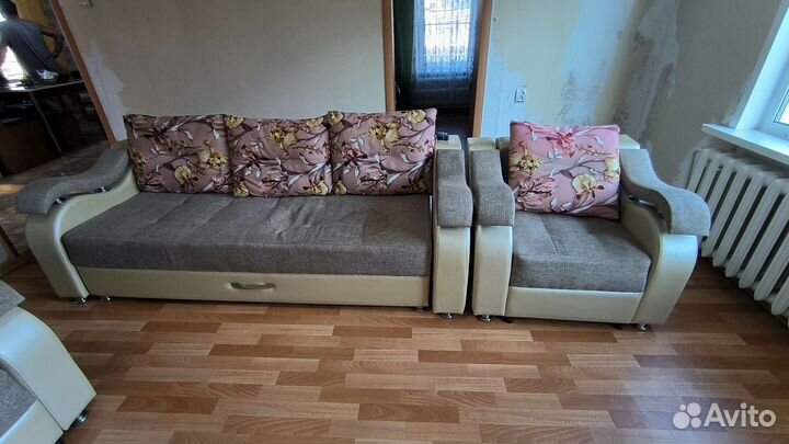 Диван и 2 кресла комплект бу
