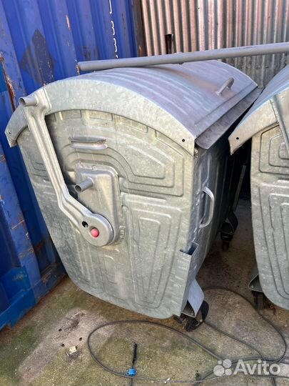 Евроконтейнер для мусора 1.1 м3 оцинкованный