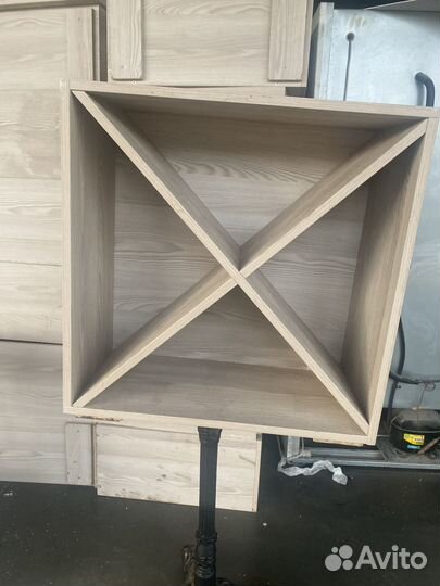 Полки декоративные