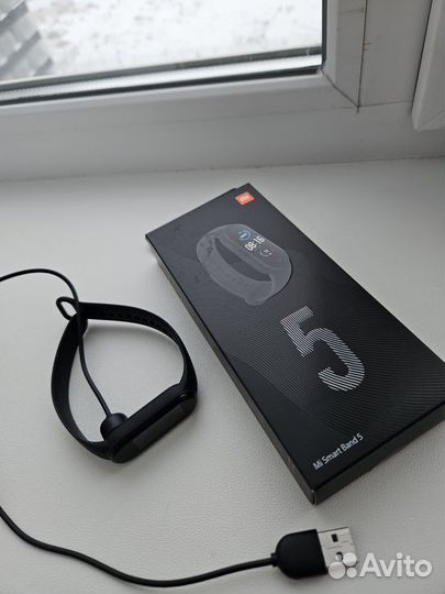 Фитнес браслет MI smart Band 5