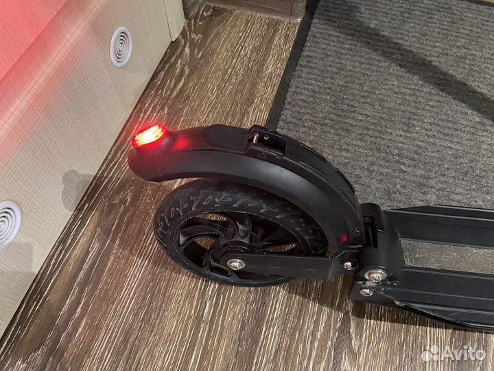 Самокат взрослый электрический Kugoo S3