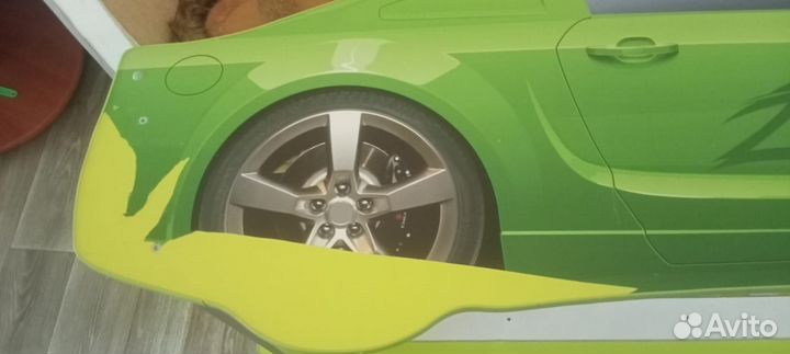 Детская кровать машина с матрасом