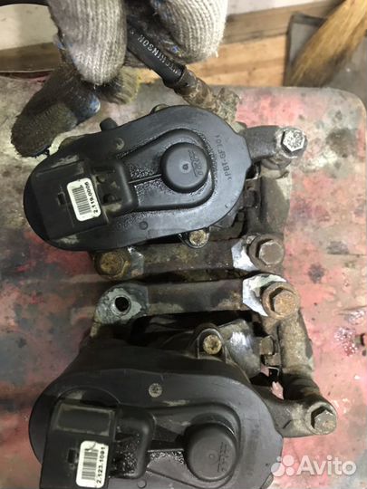 Суппорт задний пр/лев Volvo xc70 awd 3.2 2007-2013