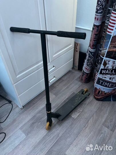 Трюковой самокат UrbanArtt Bone