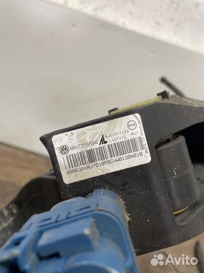 Педаль сцепления Volkswagen Polo cедан cwva 2016