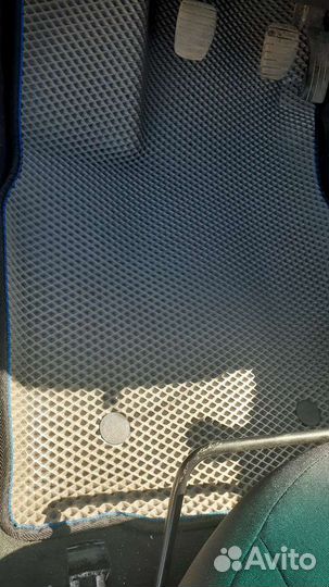 Эва коврики 3d. На LADA Granta. Chevrolet Captiva