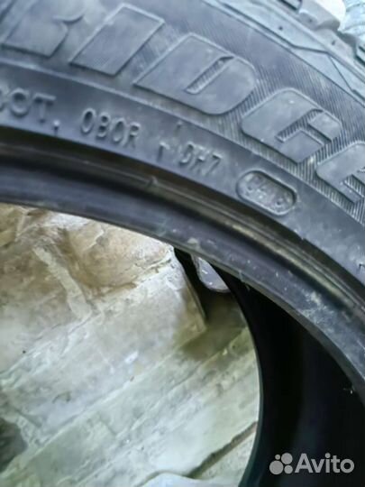 Bridgestone Dueler H/L Alenza 285/45 R22 110H