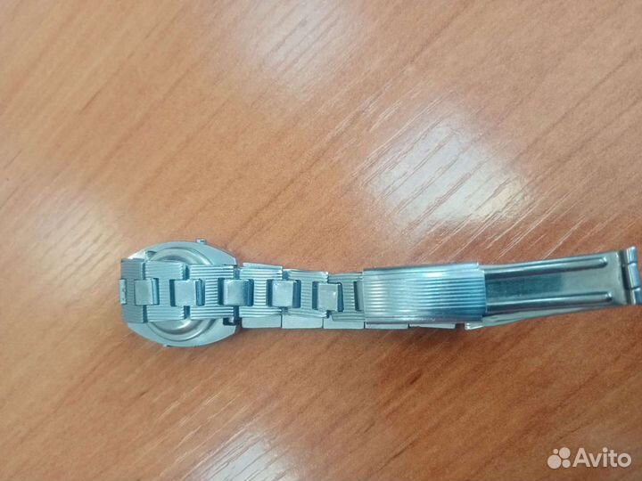 Часы электроника 5 женские