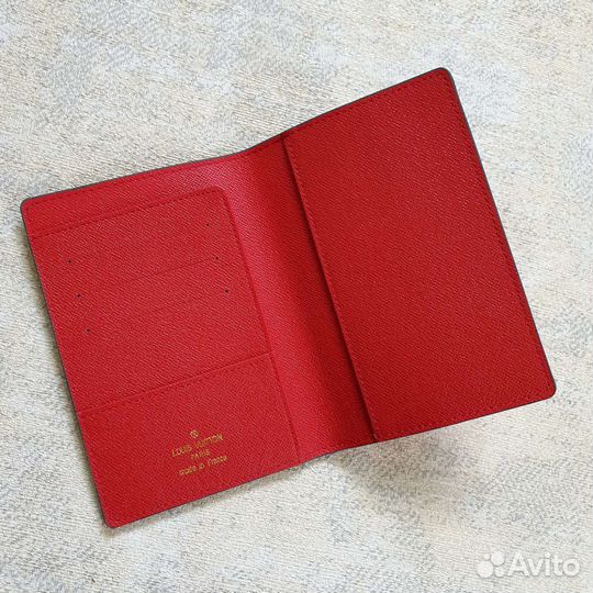 Обложка на паспорт Louis Vuitton