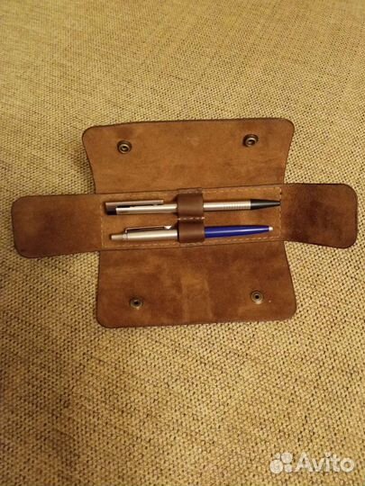 Футляр для ручек