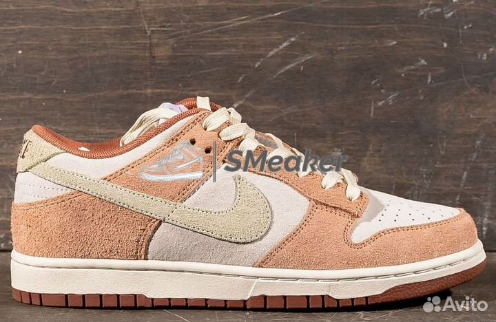 Кроссовки Nike SB Dunk Low