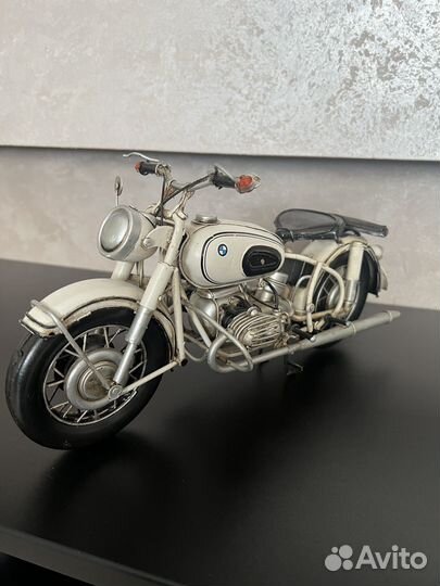 Коллекционная модель мотоцикла BMW