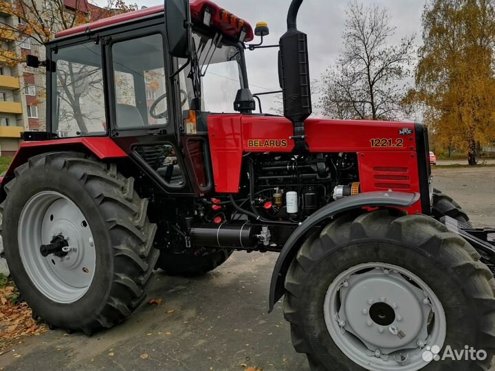 Трактор МТЗ (Беларус) 1221.2, 2013