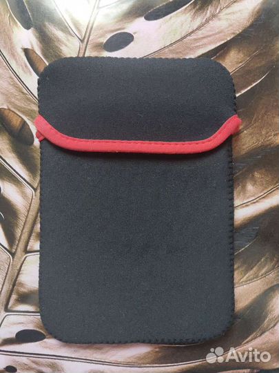 Универсальный чехол