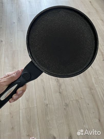 Сковорода блинная fissman