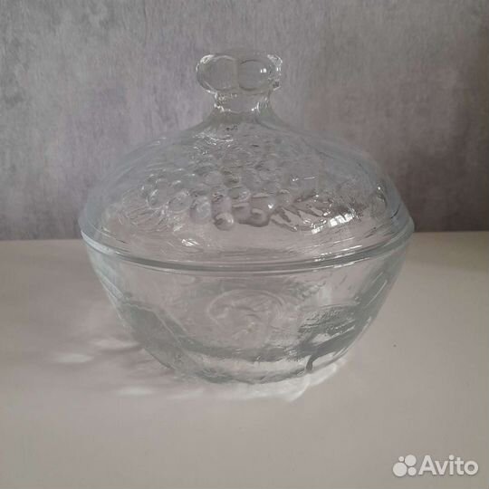 Ваза для варенья с крышкой/конфетница СССР стекло