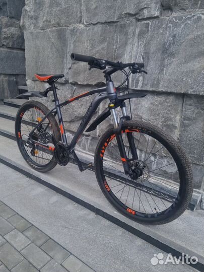 Велосипед Stern motion 1.0,27.5р колес,20 рама