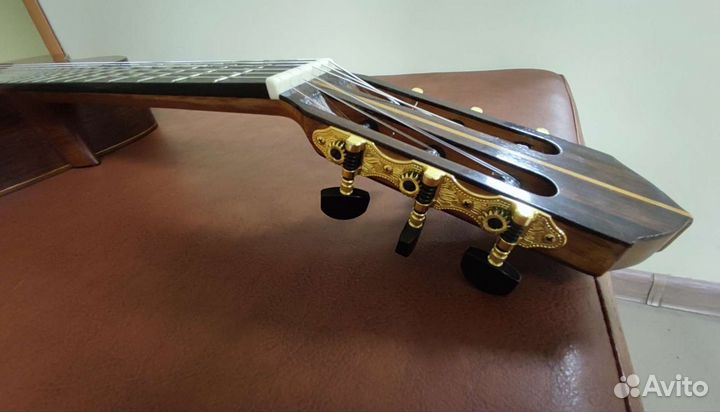 Классическая гитара