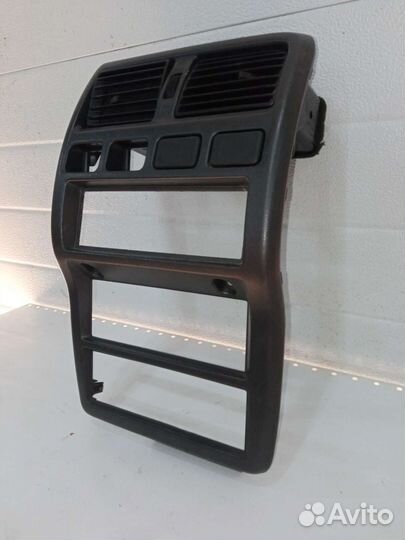 Накладка центральная панели Альмера n15