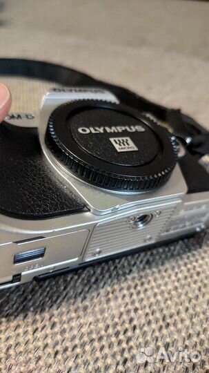 Olympus om d e m10 mark iii
