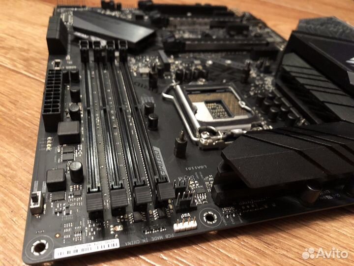 Материнская плата Asus ROG Strix Z390-F Gaming