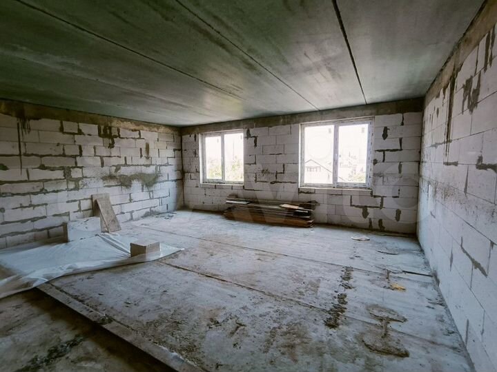 3-к. квартира, 127 м², 10/17 эт.