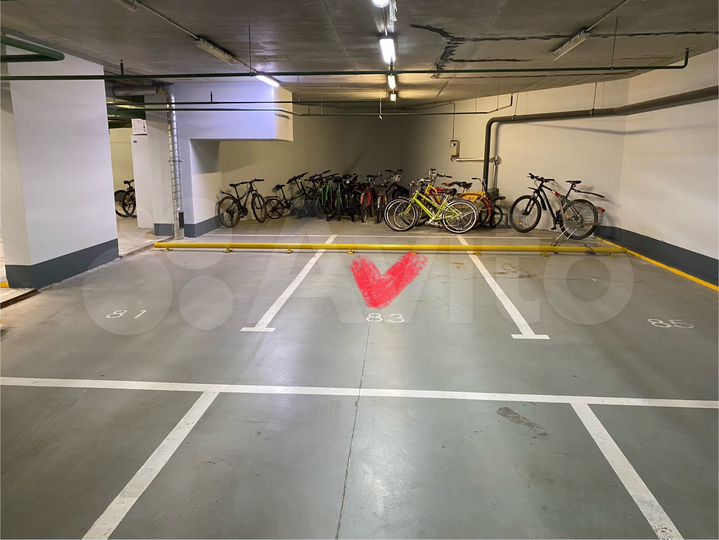 Машиноместо, 17 м²