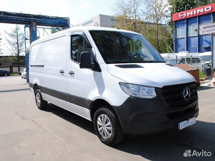 Mercedes-Benz Sprinter цельнометаллический, 2018