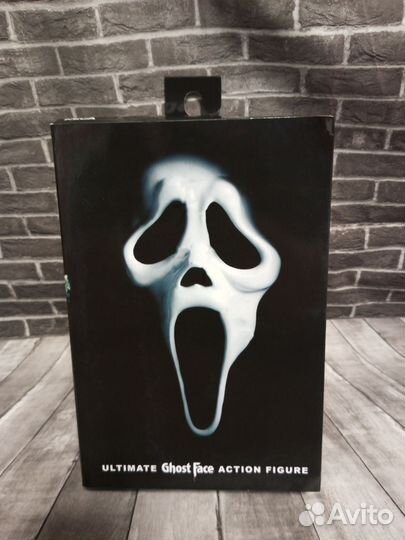 Фигурки Крик — Neca Scream Ghostface Ultimate