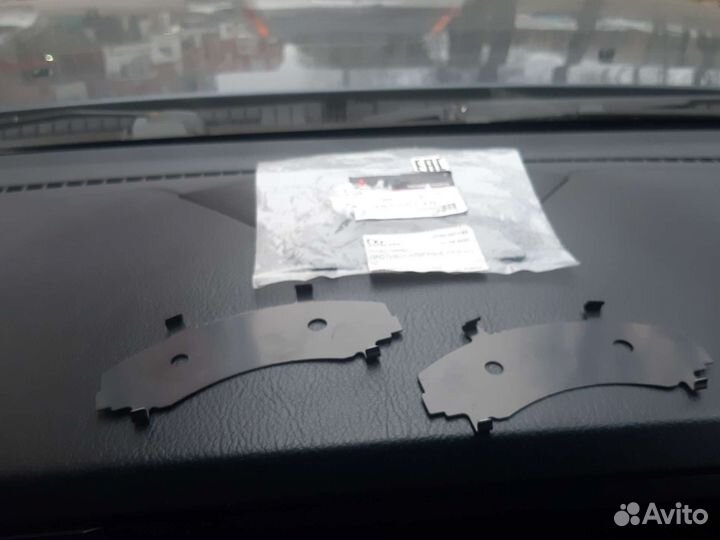 Пластины противоскрипные паджеро 4