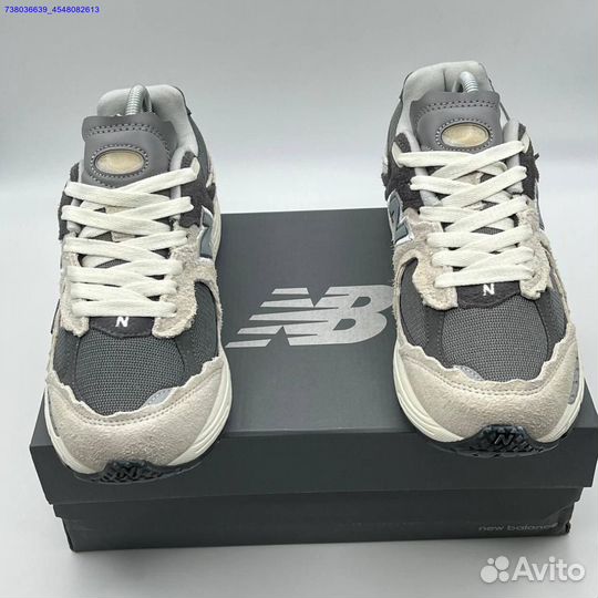 New Balance 2002R