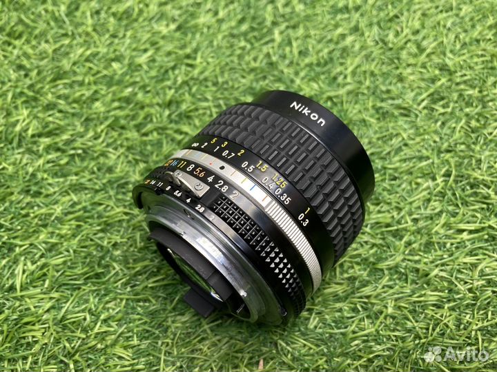 Nikon Nikkor 24mm F2