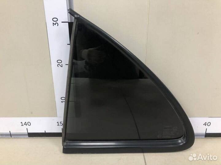 Стекло двери задней левой форточка Nissan Almera C