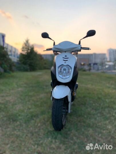 Скутер SYM orbit 50 - 2022, белый