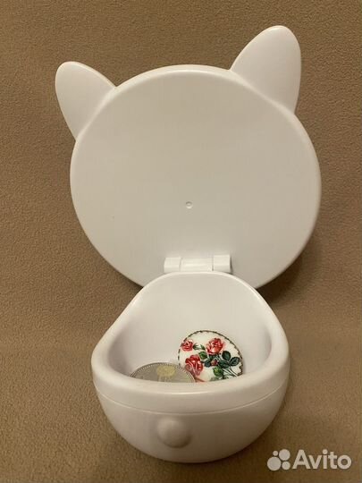 Зеркало с чашей для украшений