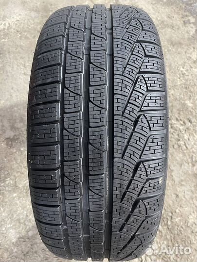 Pirelli Winter Sottozero 240 Serie II 245/40 R20 99V