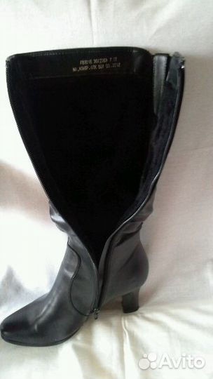 Сапоги осенние утепленные в отличном состоянии