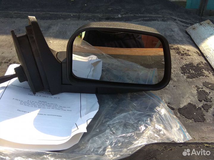 Зеркало боковое правое на ваз 2104-2107 новое