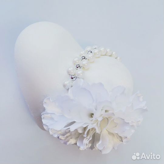 Украшение на пучок. Украшение для волос